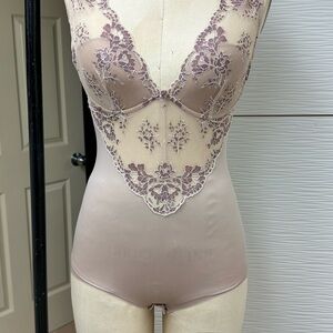 Intimissimi Lace Bodysuit in Soft Beige
